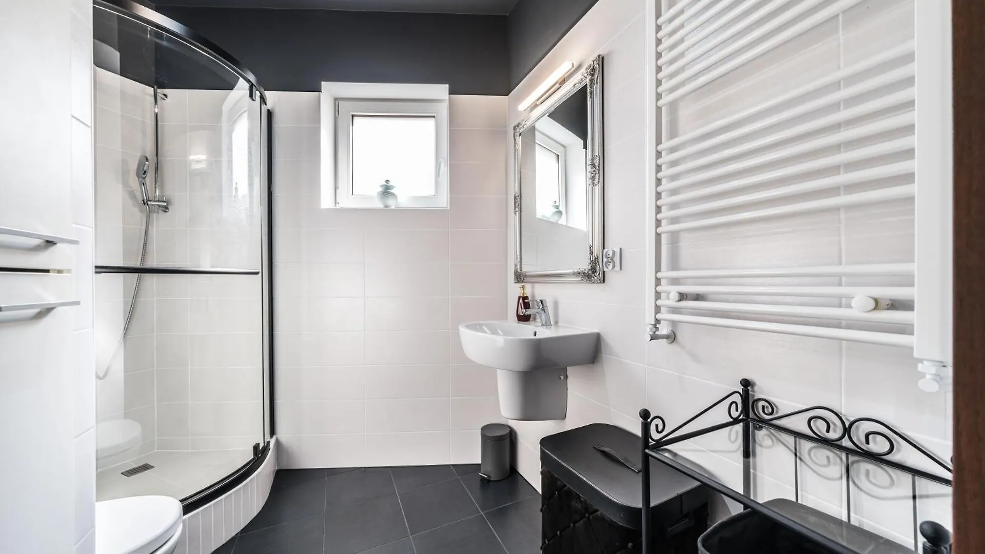 Apartament Belvedere Lawica Airport Poznan 0*,