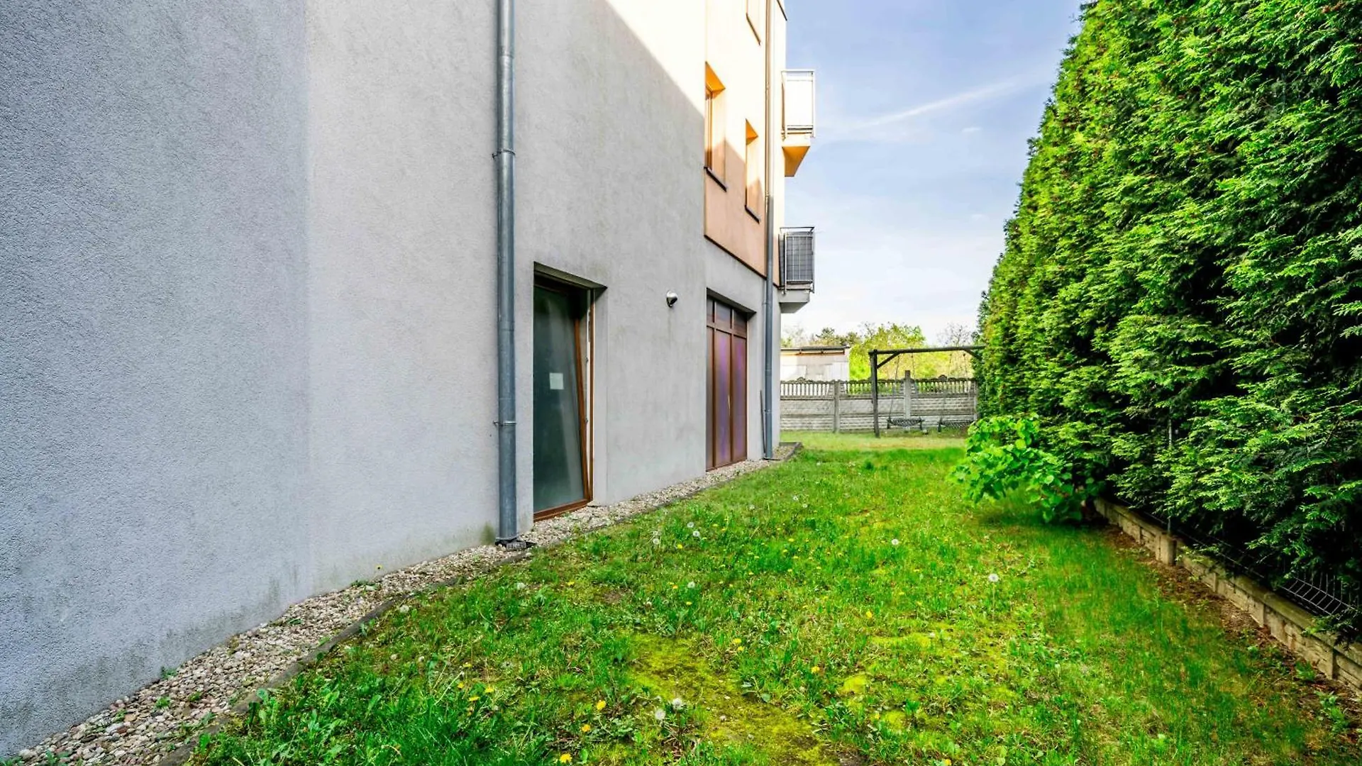 Apartament Belvedere Lawica Airport ポズナン 0*,  ポーランド